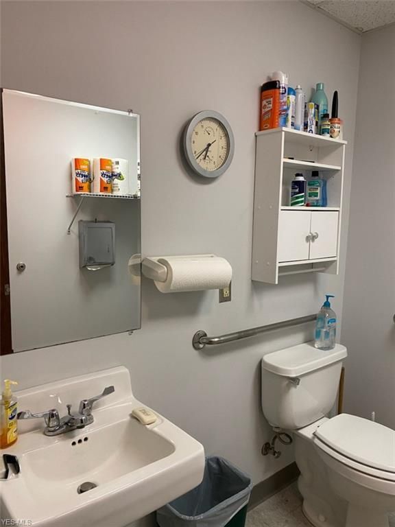 1200 S Point Dr, Zanesville, OH 43701